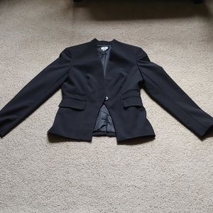 Single button women's Blazer